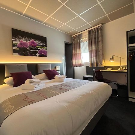 Brit Hotel Le Vesoul Exterior photo
